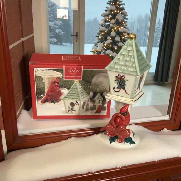 LENOX "Winter Greetings"  Cardinal/Birdhouse Stacking Salt  Shaker Set, In Box - Picture 1 of 8